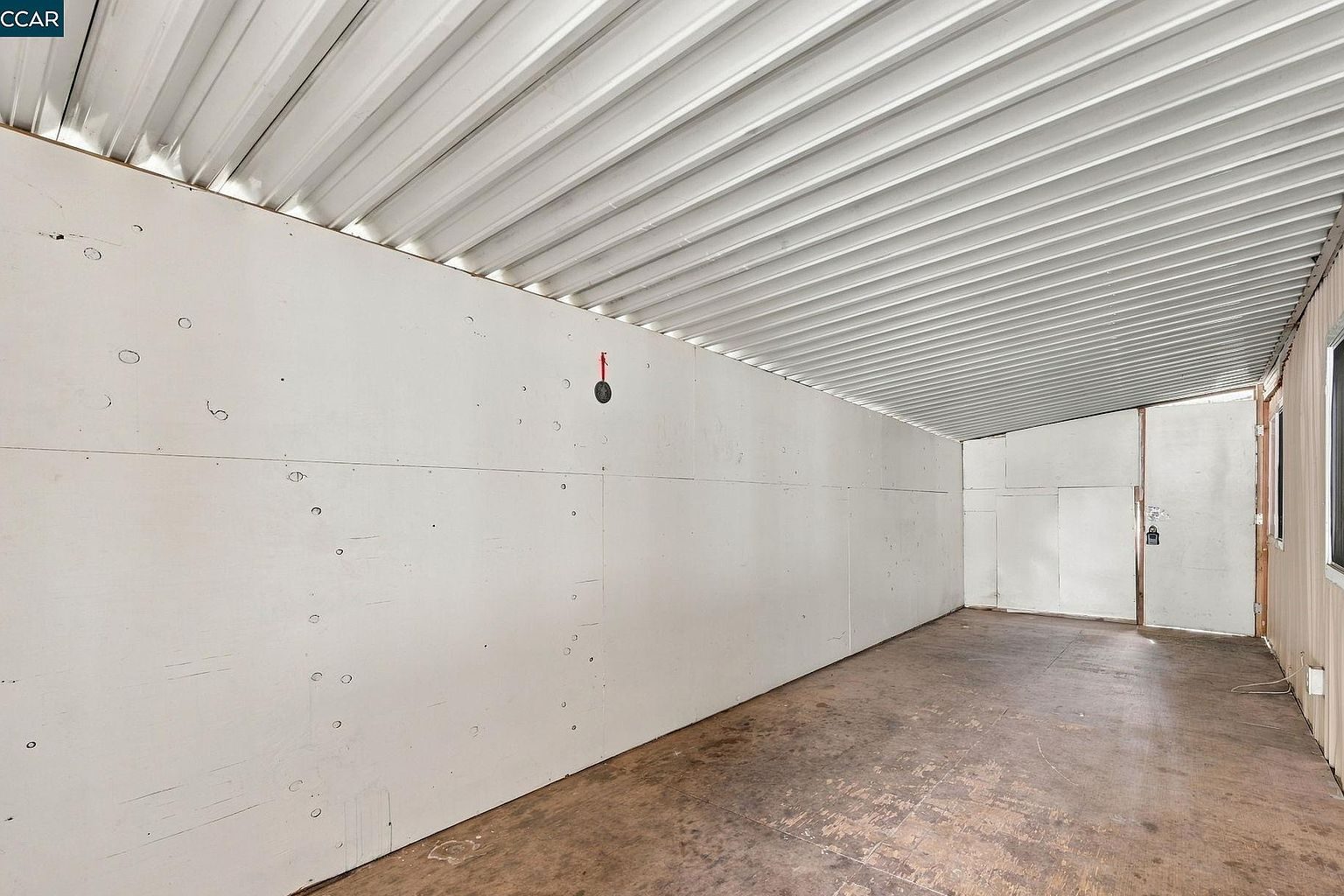 Covered patio at 841 W Brannan Island Rd Spc 5