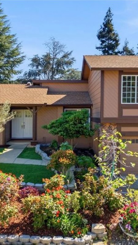 Casa en Clayton con alberca — 5612 Frank Pl. 4 recámaras + oficina, 2,398 sqft, ~$1.199M. Si los precios de Walnut Creek te sacaron, aquí hay más espacio.